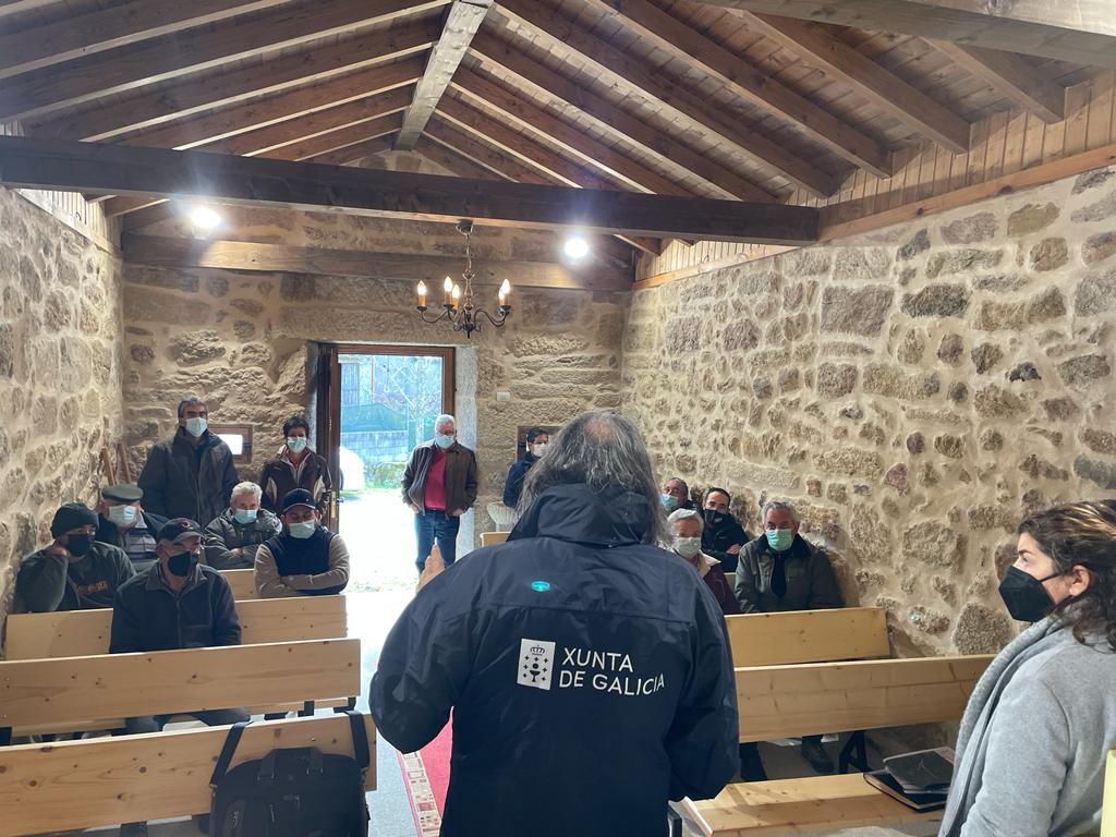 A Xunta anima aos veciños de Porqueira a implementar a aldea modelo de Lovios para poñer en valor unhas 35 hectáreas ao abeiro da Lei de recuperación da terra agraria