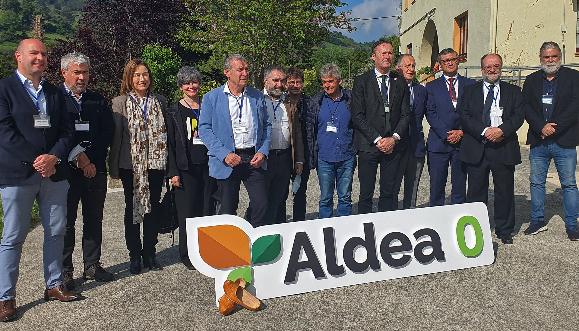 A Xunta pon de relevo a vintena de aldeas modelo aprobadas ao abeiro da Lei de recuperación da terra agraria no 1º encontro de aldeas do século XXI que se celebra en Asturias