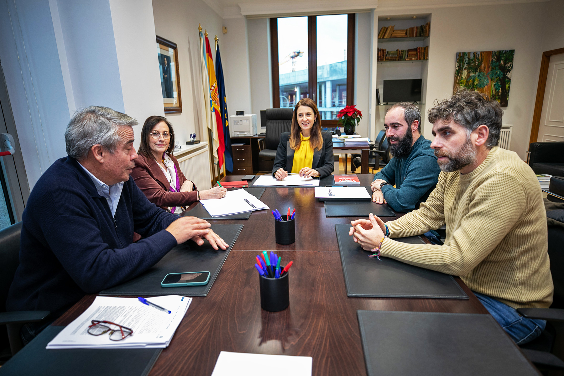 Medio Rural e o alcalde de Rianxo constatan os avances na Base de Unidade Operativa contra incendios