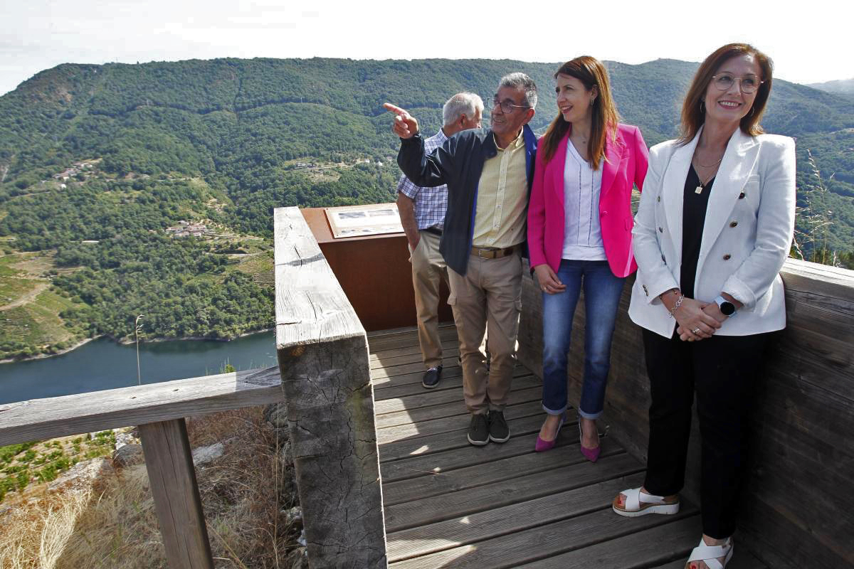 Medio Rural apoia aos viticultores da Ribeira Sacra con máis de 1,3 millóns de euros para a conservación da paisaxe