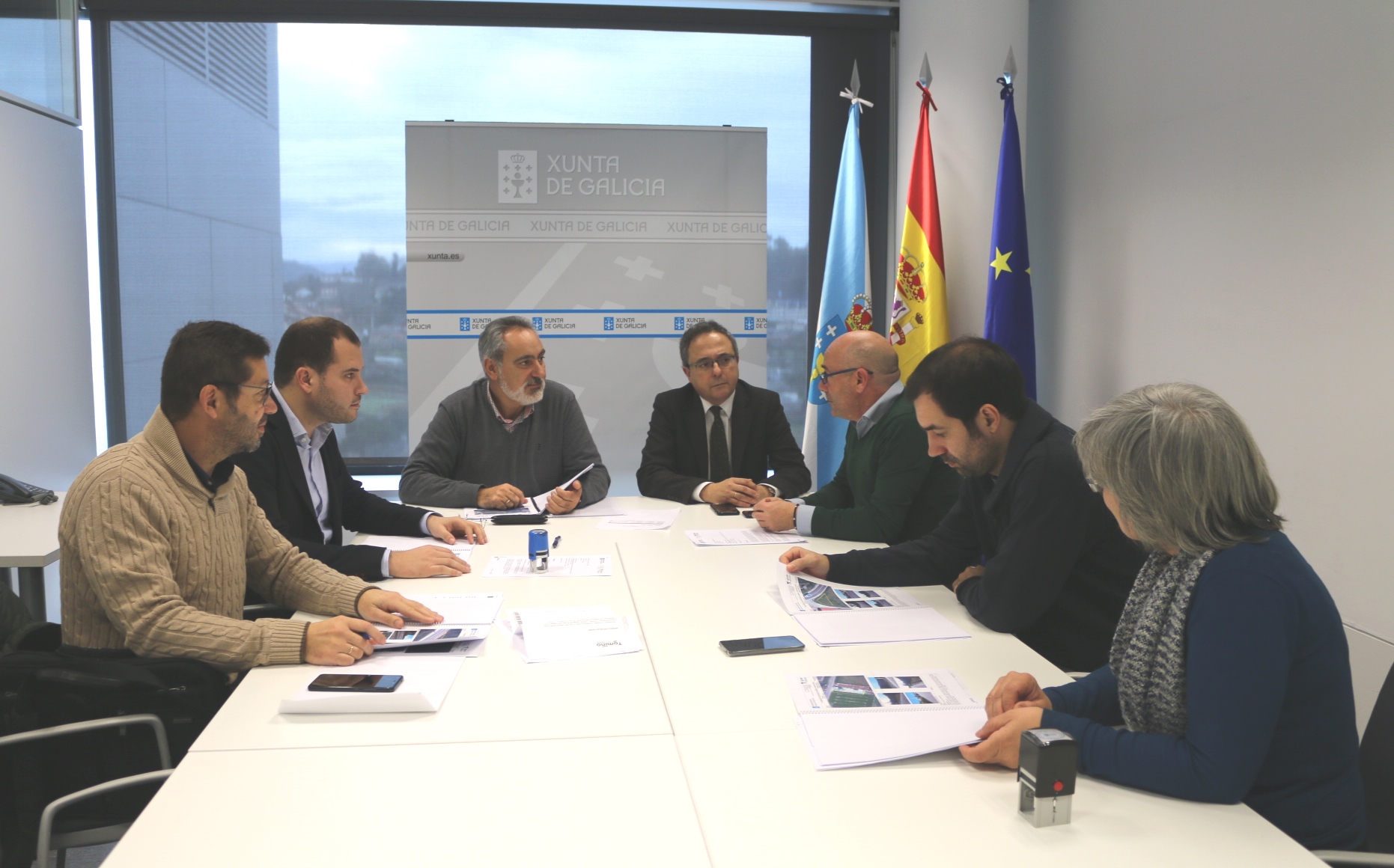 Reunión alcaldes Pontevedra cesión parcelas